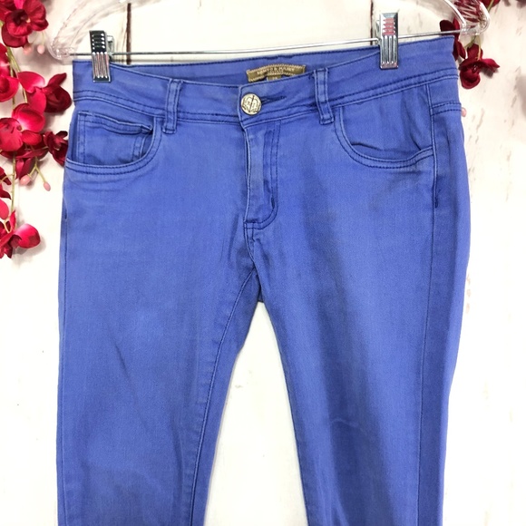 ROMEO & JULIET LIGHT BLUE SKINNY JEAN SIZE… - Picture 2 of 8